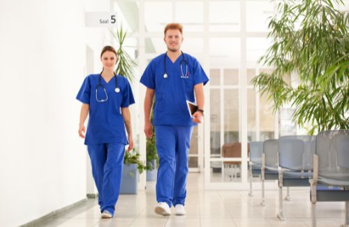 nurse-page-img-slide-1